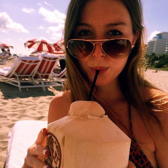 Meet your Posher, Emma - Picture 1 of 1